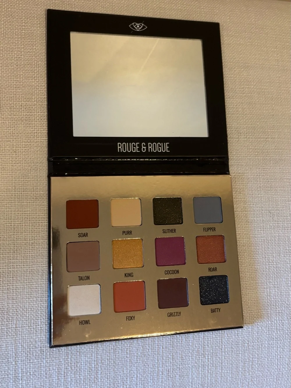 Rouge! Eyeshadow Palette — warm neutrals, gold, plum, black
